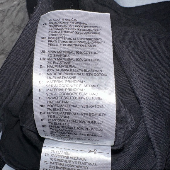 🔥2/$20🔥 ADIDAS Top - Picture 11 of 12